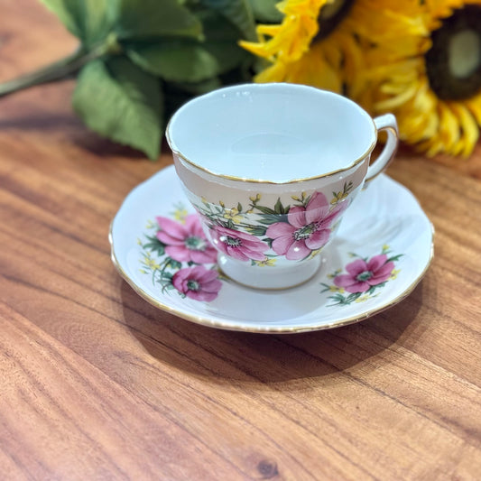 Royal Osborne Pink Anemone Floral Teacup & Saucer Set