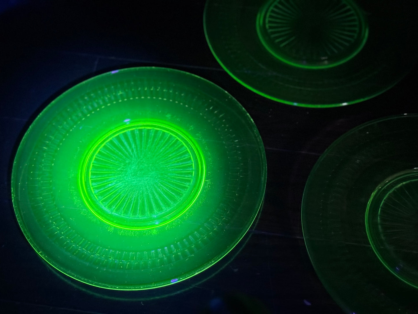 Anchor Hocking Roulette Green Uranium Depression Glass Luncheon Plates