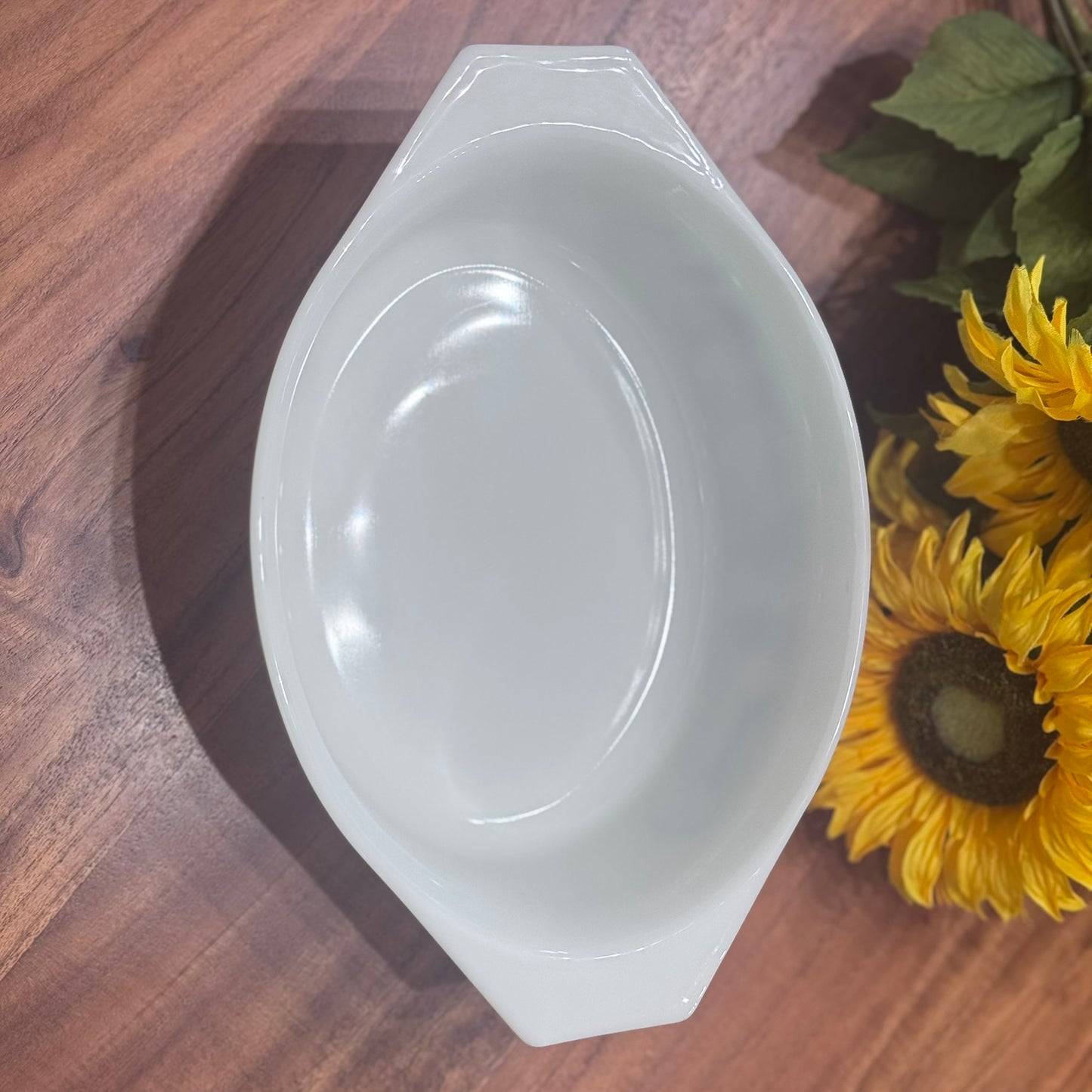 PYREX "Mod Kitchen" Oval 1 1/2 QT Casserole Dish