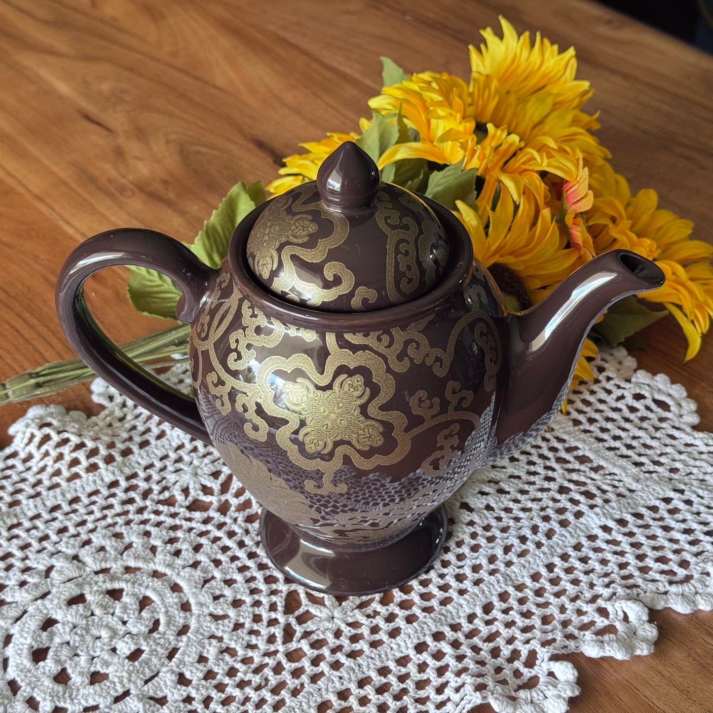 Pottery Barn Chinoise Teapot