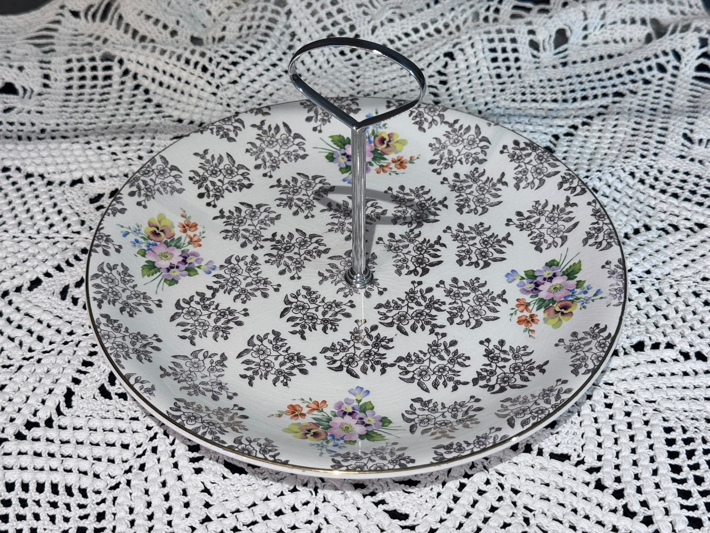 Barratt's Ironstone Delphatic White Pastry/Cake Plate