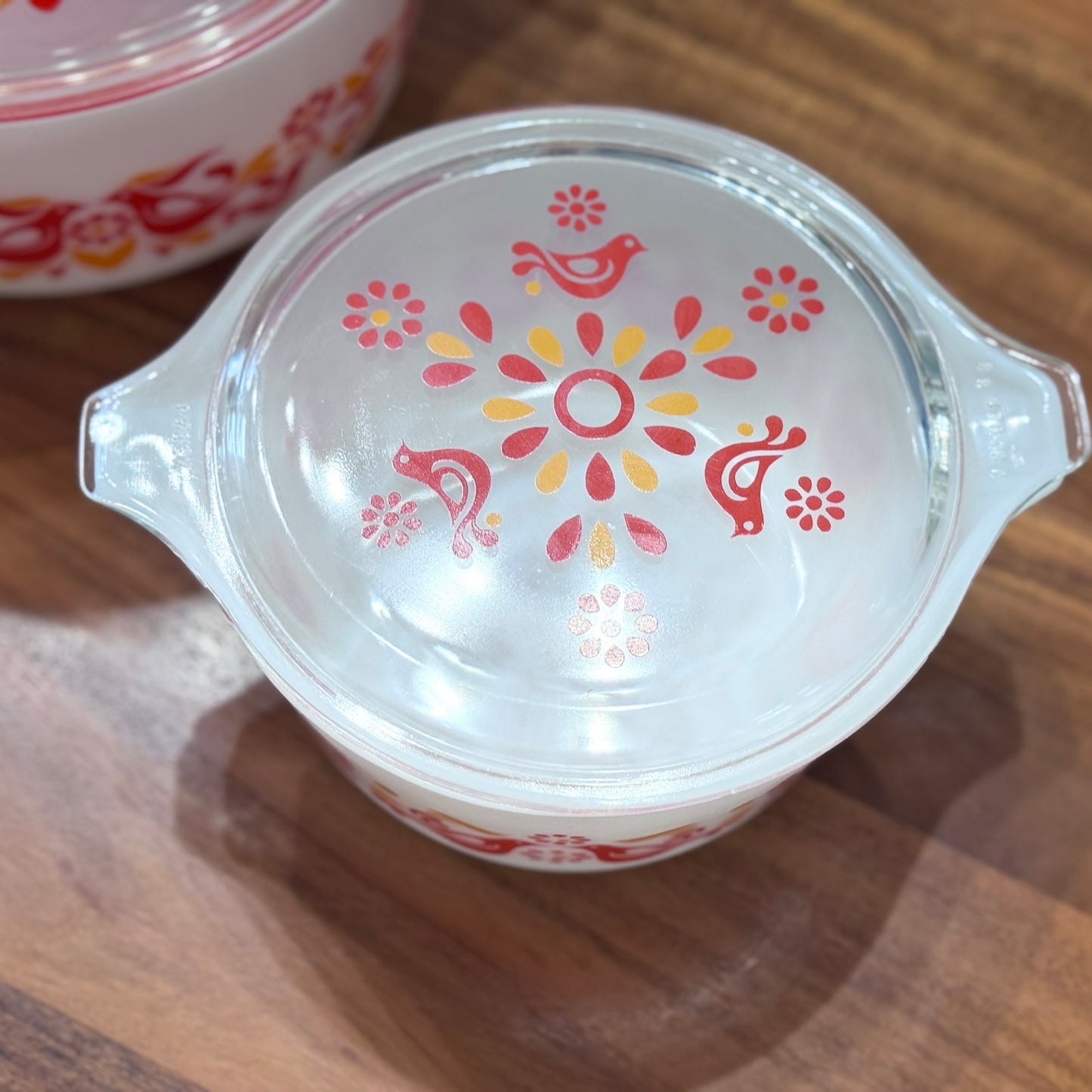 PYREX 'Friendship' 3 Piece Round Casserole With Lids