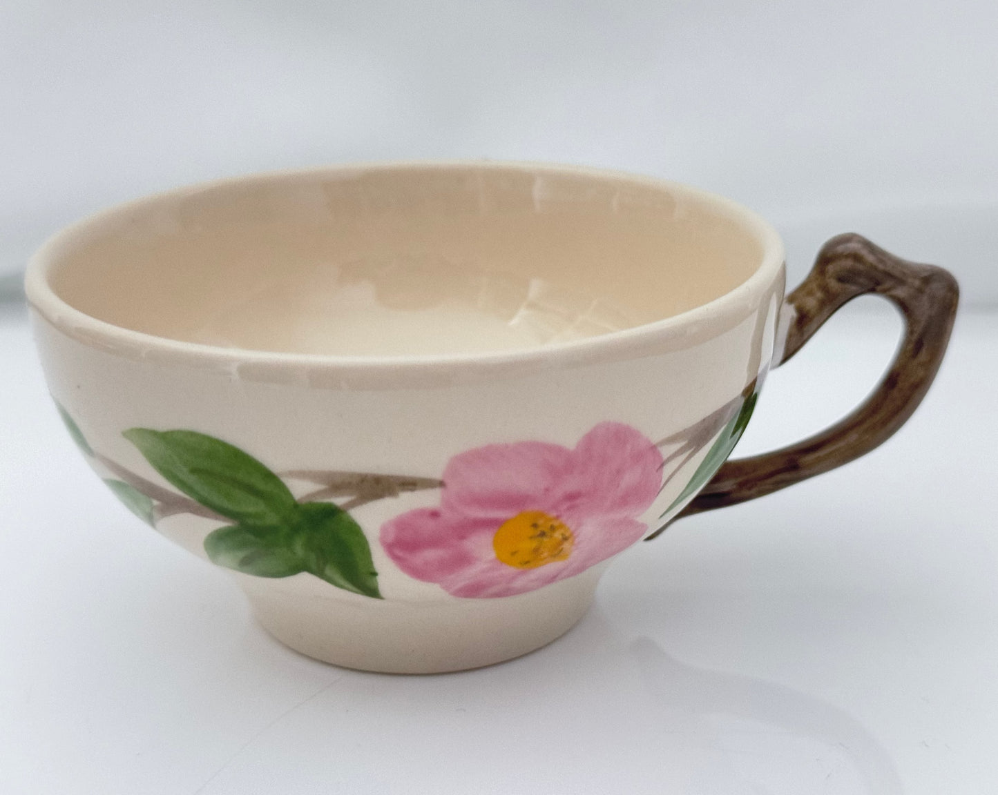 Tea cup & Saucer