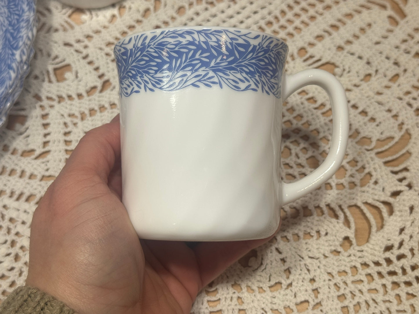 ARC France MSE Milk Glass and Blue Vine Dish Set