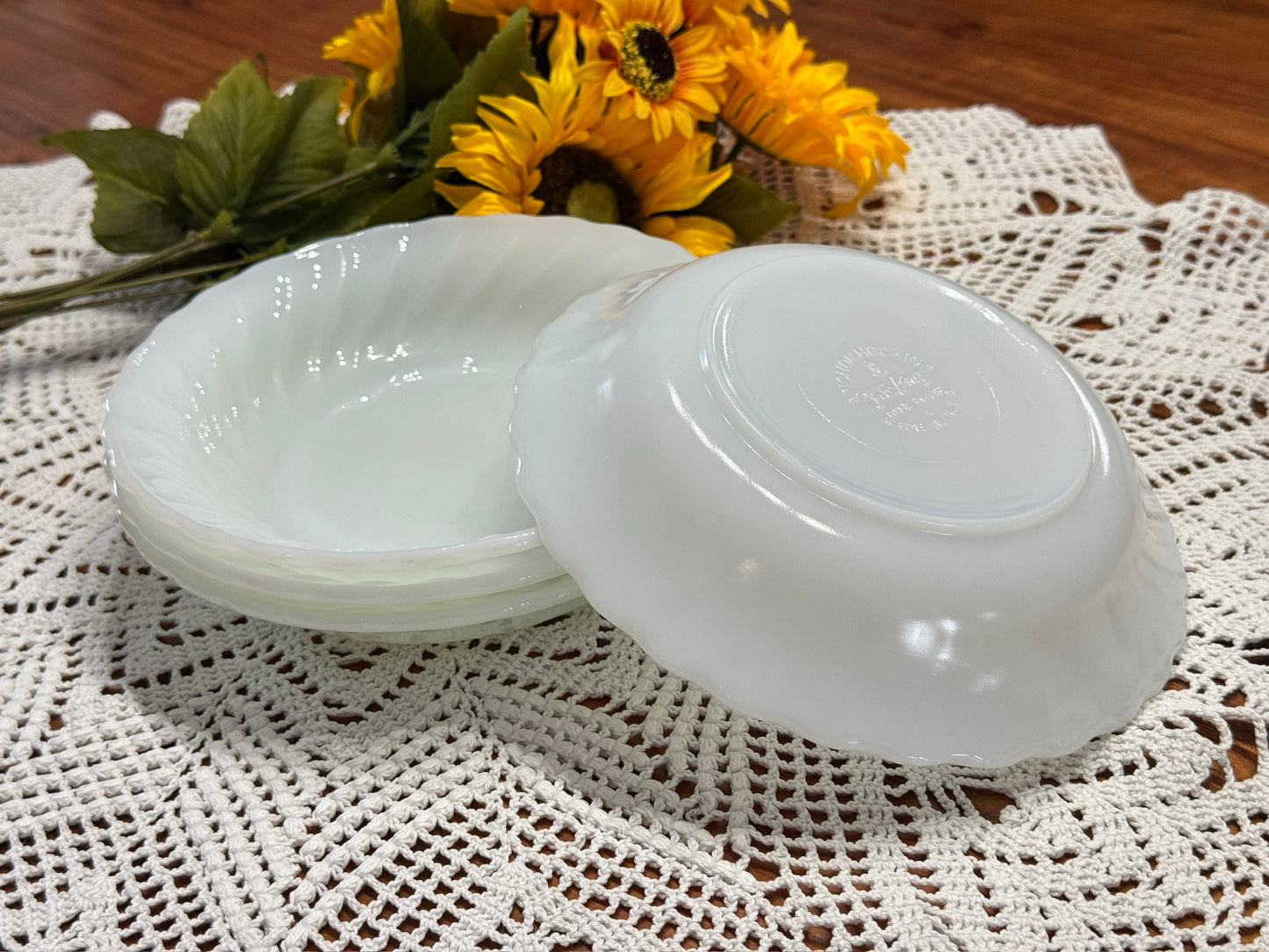 Anchor Hocking Fire-King Milk Glass Swirl Bowls
