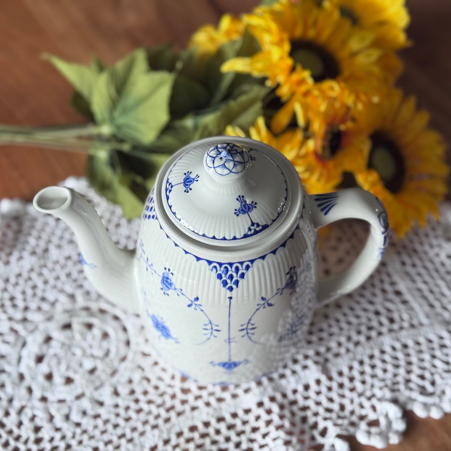 MASON'S Denmark Blue & White Ironstone Coffee/Teapot