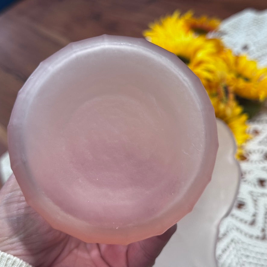 Vintage Frosted Pink Jack-in-the-Pulpit Vase