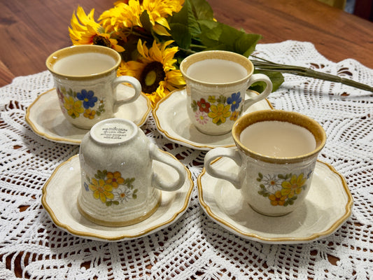 Mikasa 'Garden Club' Cups & Saucers
