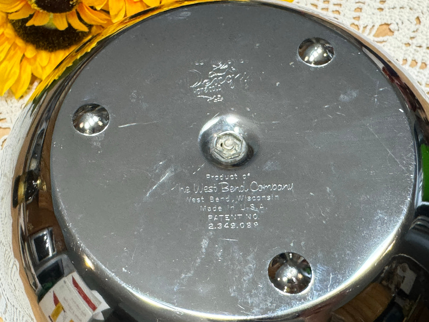 West Bend 'Penguin' Hot & Cold Server