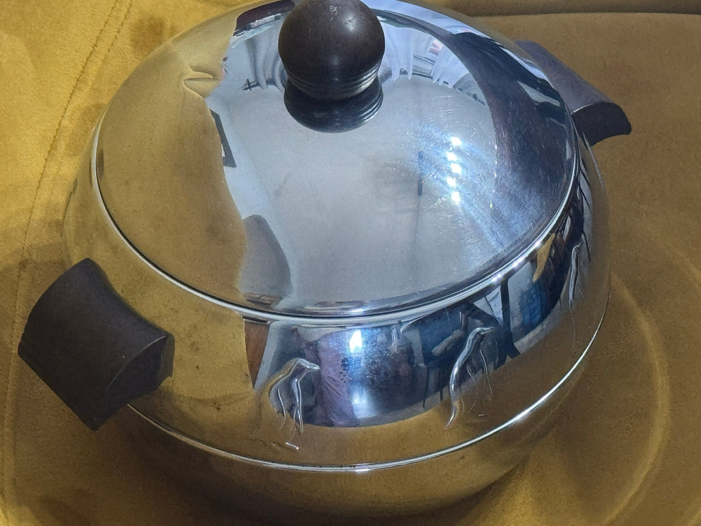West Bend 'Penguin' Hot & Cold Server