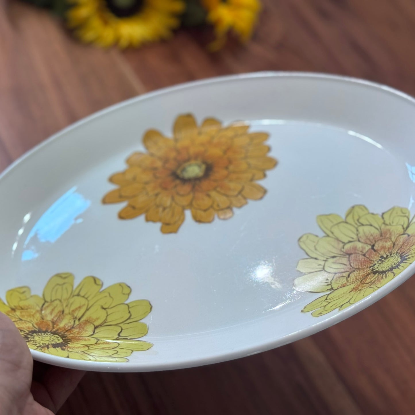 Johnson Brothers England Orange/Yellow Chrysanthemum Serving Set