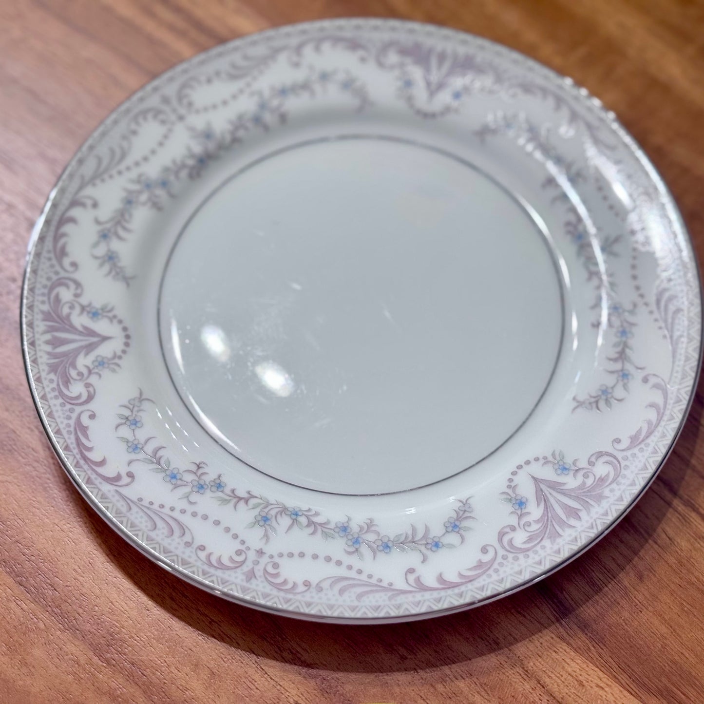 Mikasa 'Montclair' Bread and Butter Plates
