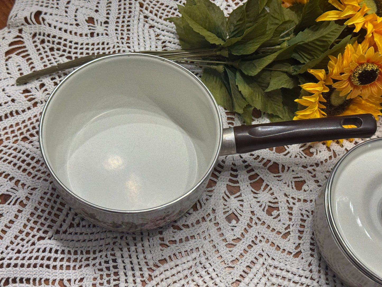 Vintage Pink Floral on Cream/Brown Enamel Saucepan Set