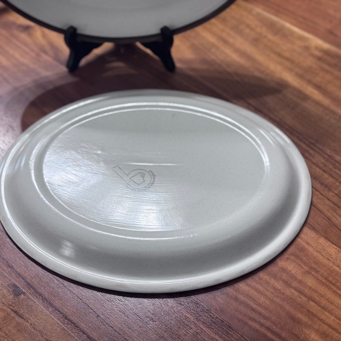 Barratts of Staffordshire England 'Charnwood' Oval Doverstone Serving Plates