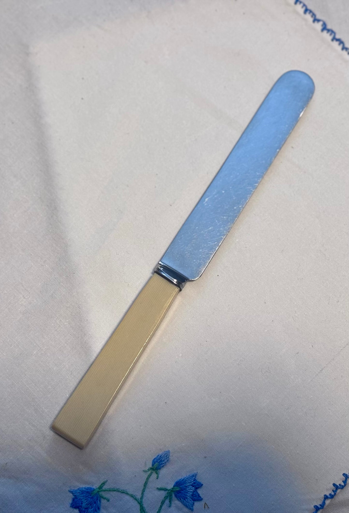 Set of 6 Sheffield Stainless Steel Butter Knives