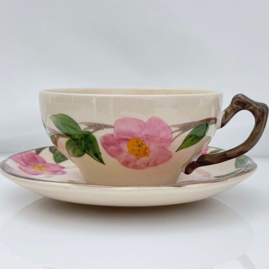 Tea cup & Saucer