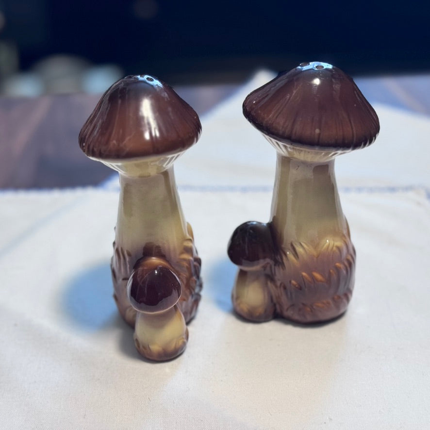 Vintage Ceramic Mushroom Salt & Pepper Shakers