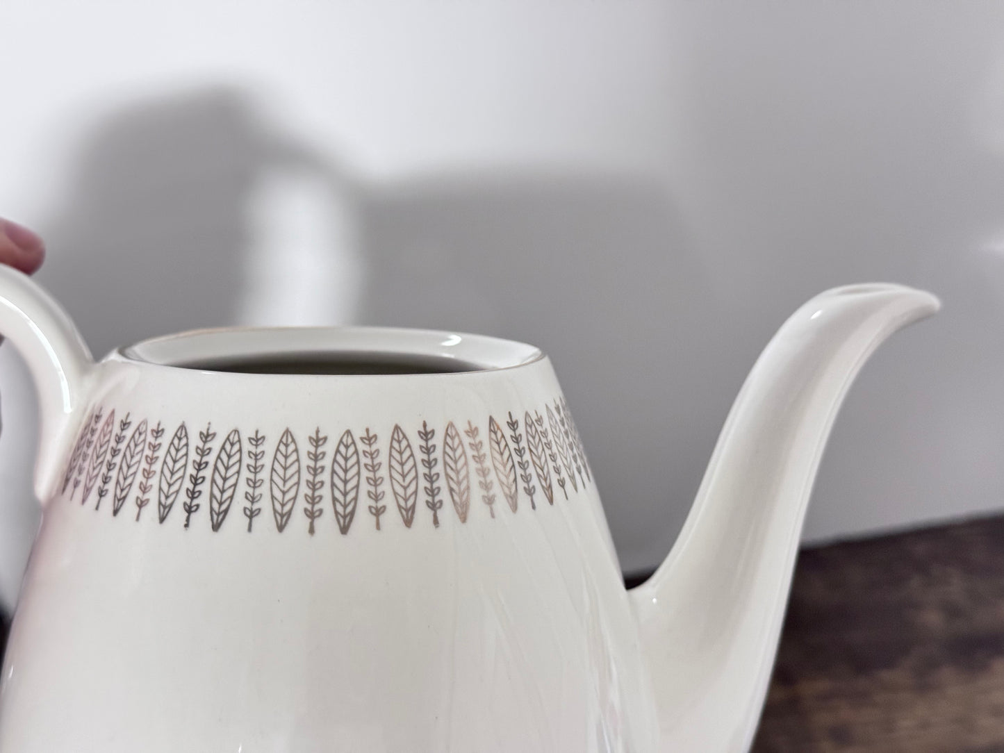 Royal Knight Tea Pot / Coffee Pot