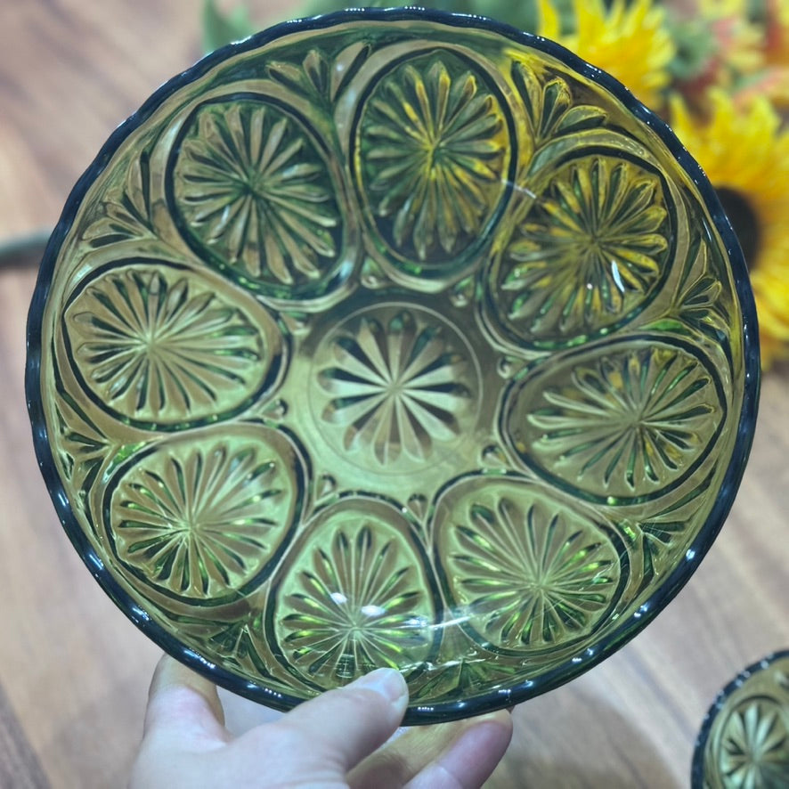 Anchor Hocking Green Starburst Medallion Serving Bowl/Chip & Dip Set