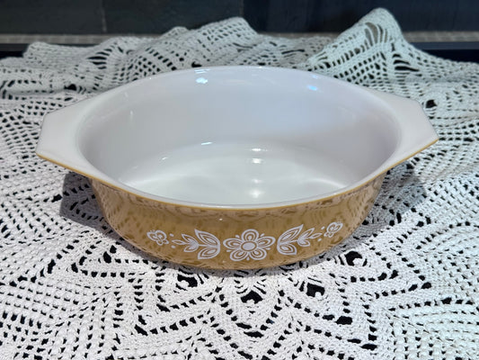 PYREX 1 1/2 QT 'Butterfly Gold' Oval Casserole Dish