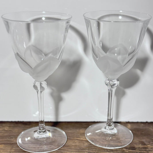 Durand Crystal Wine Glass