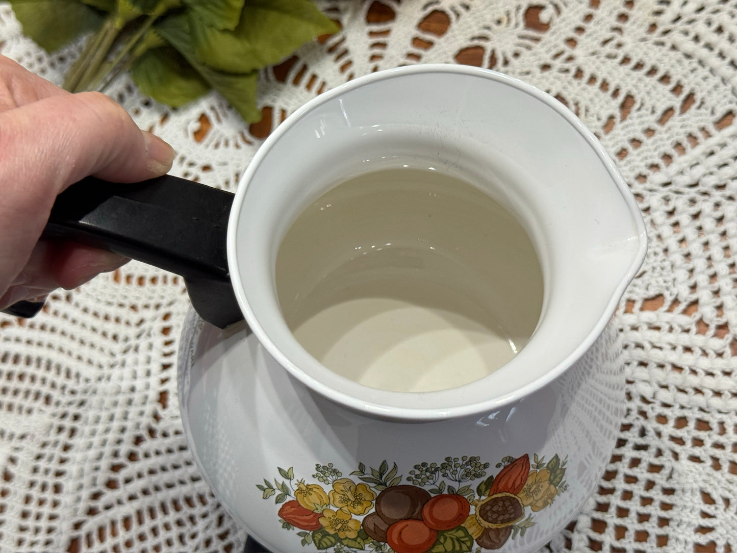 Corning Ware Spice of Life 6 Cup Teapot