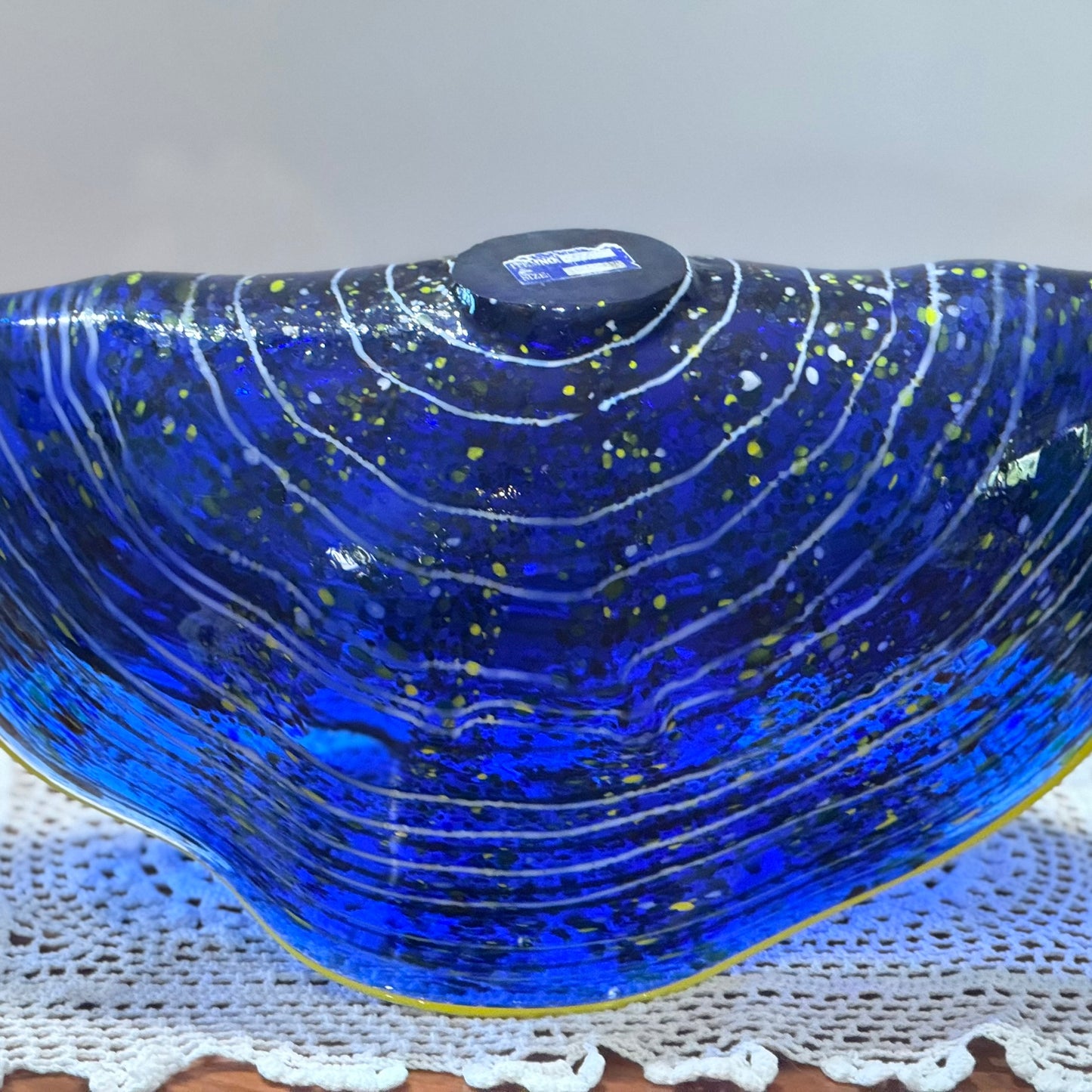 Large Clam Shell Blue Art Glass By Viz Glass Inc.