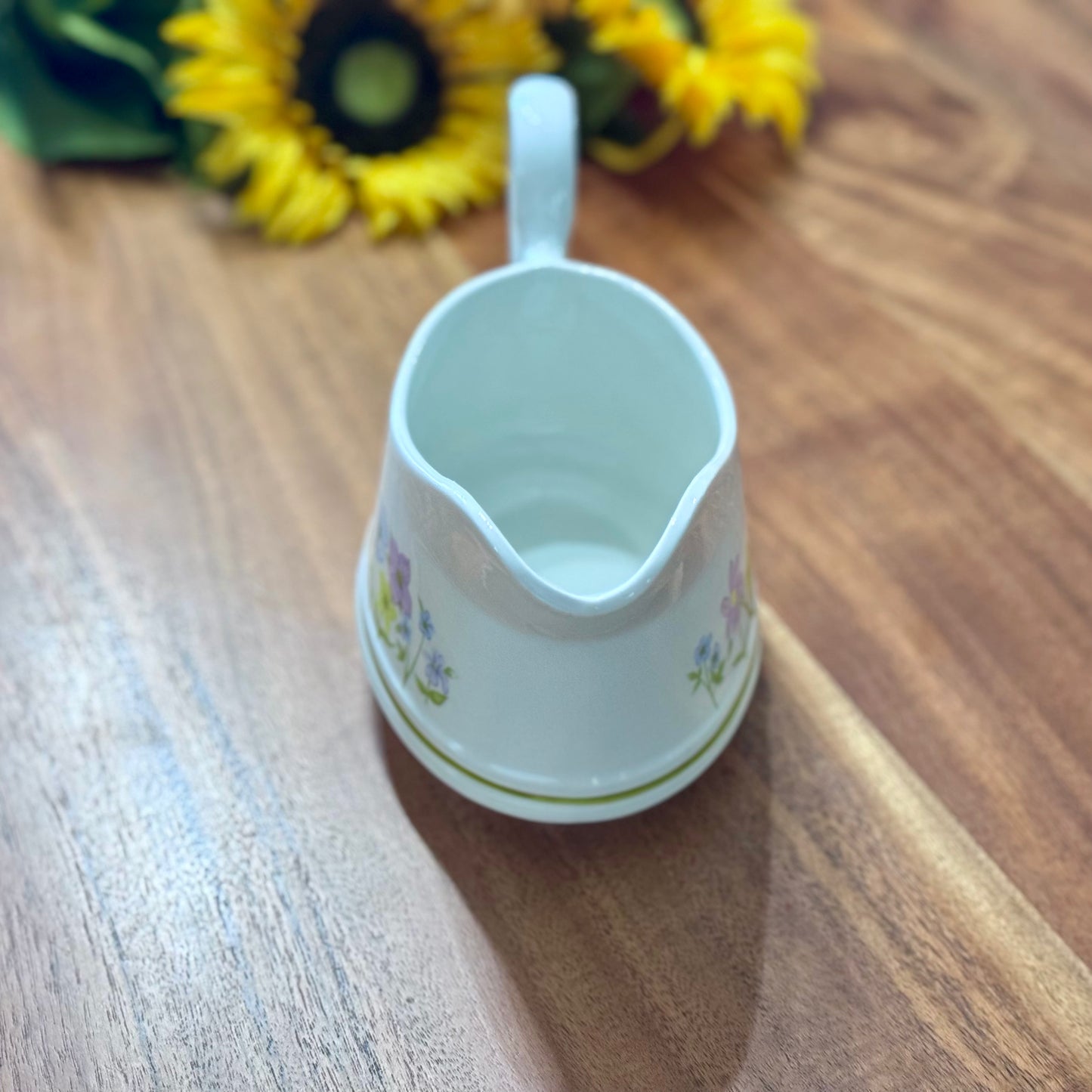 Johnson Brothers "Spring Day' Gravy Boat/Creamer