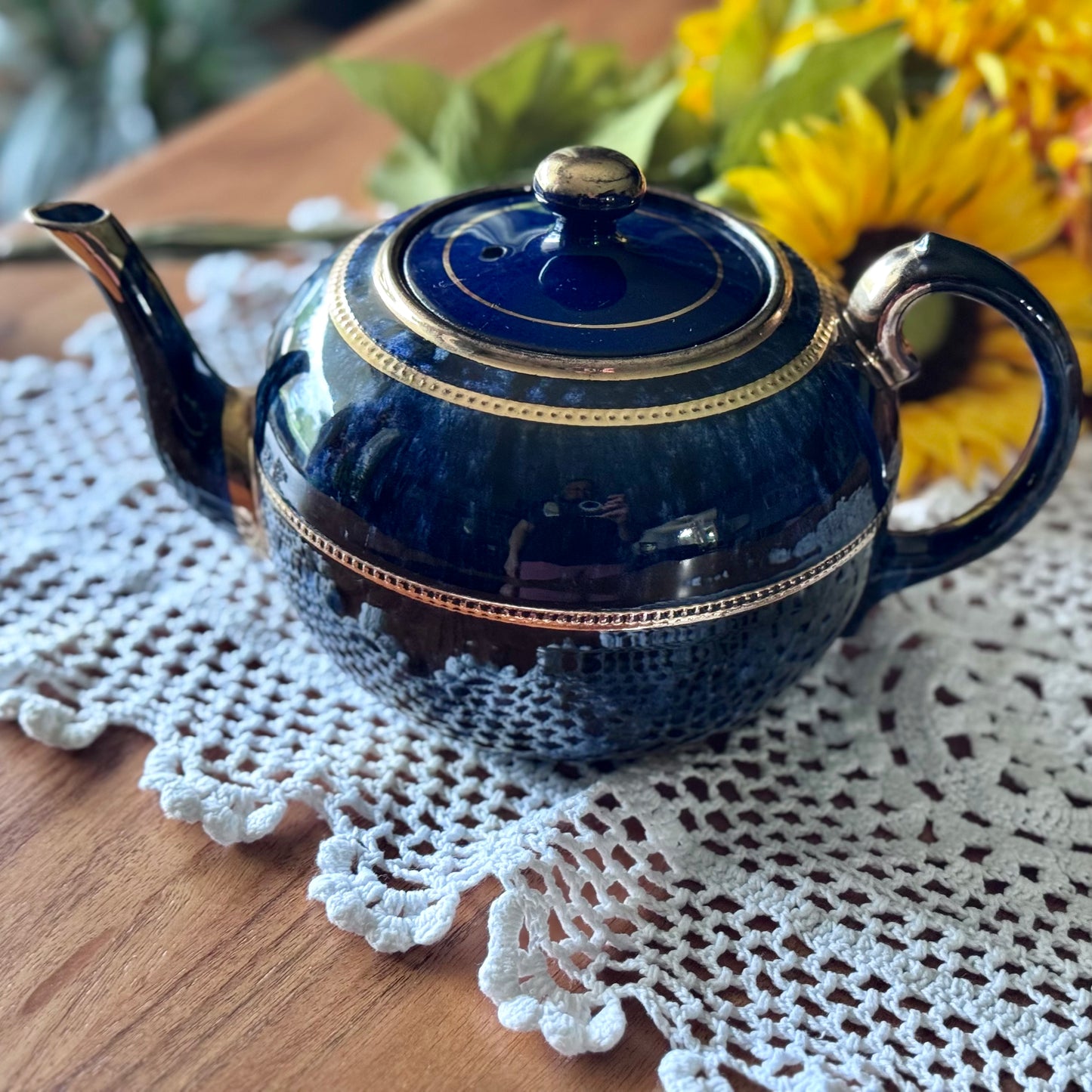 English Cobalt & Marble Effect with Gold Trim Teapot