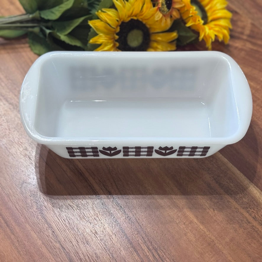 Glasbake 1.5 QT Milk Glass & Brown Tulip Loaf Pan