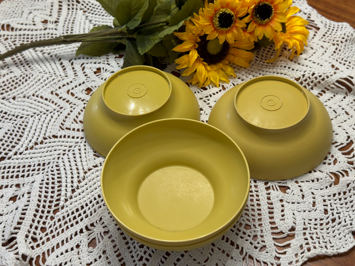 Tupperware Harvest Gold #890 Bowls