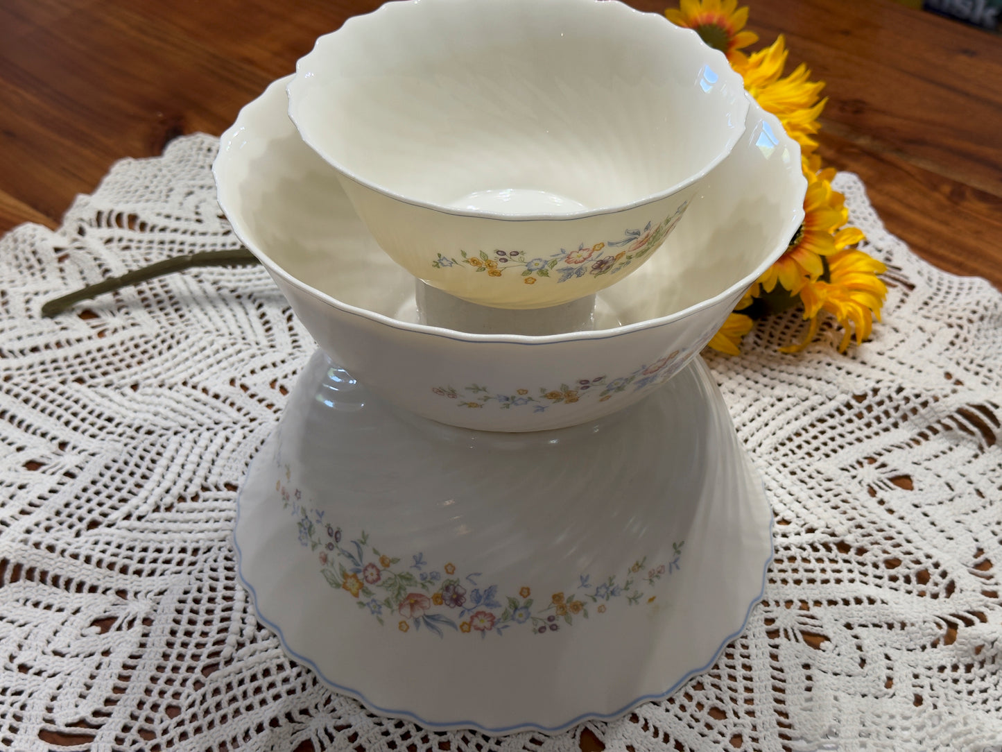 Arcopal Victoria Bowl Set