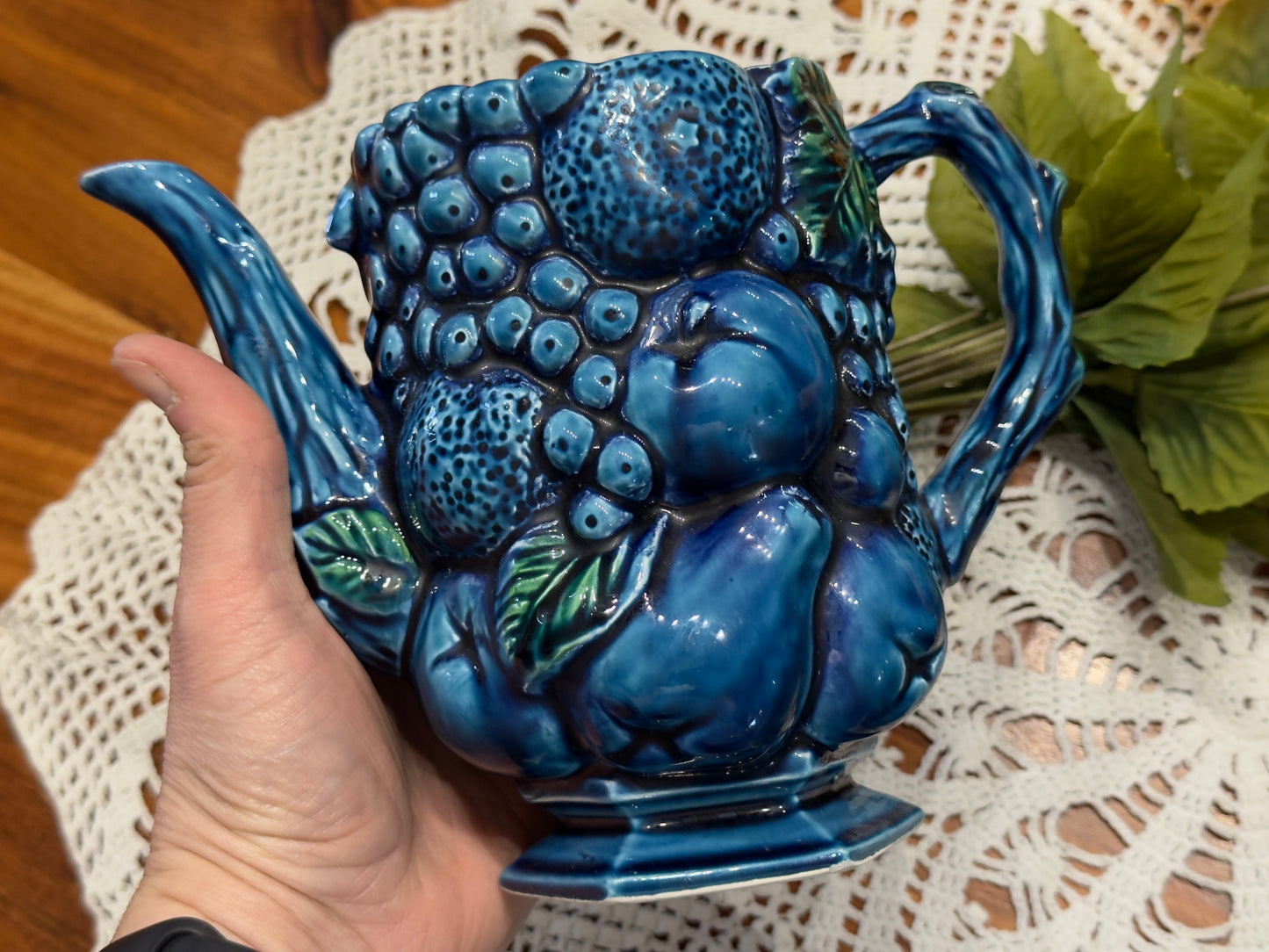 Inarco 'Mood Indigo' Ceramic Blue Fruit Pattern Tea/Coffee Set