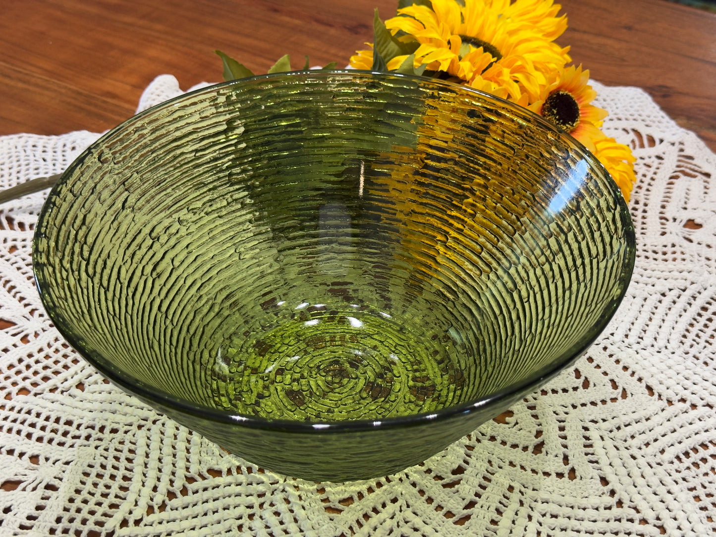 Vintage Anchor Hocking Large Soreno Serving Bowl