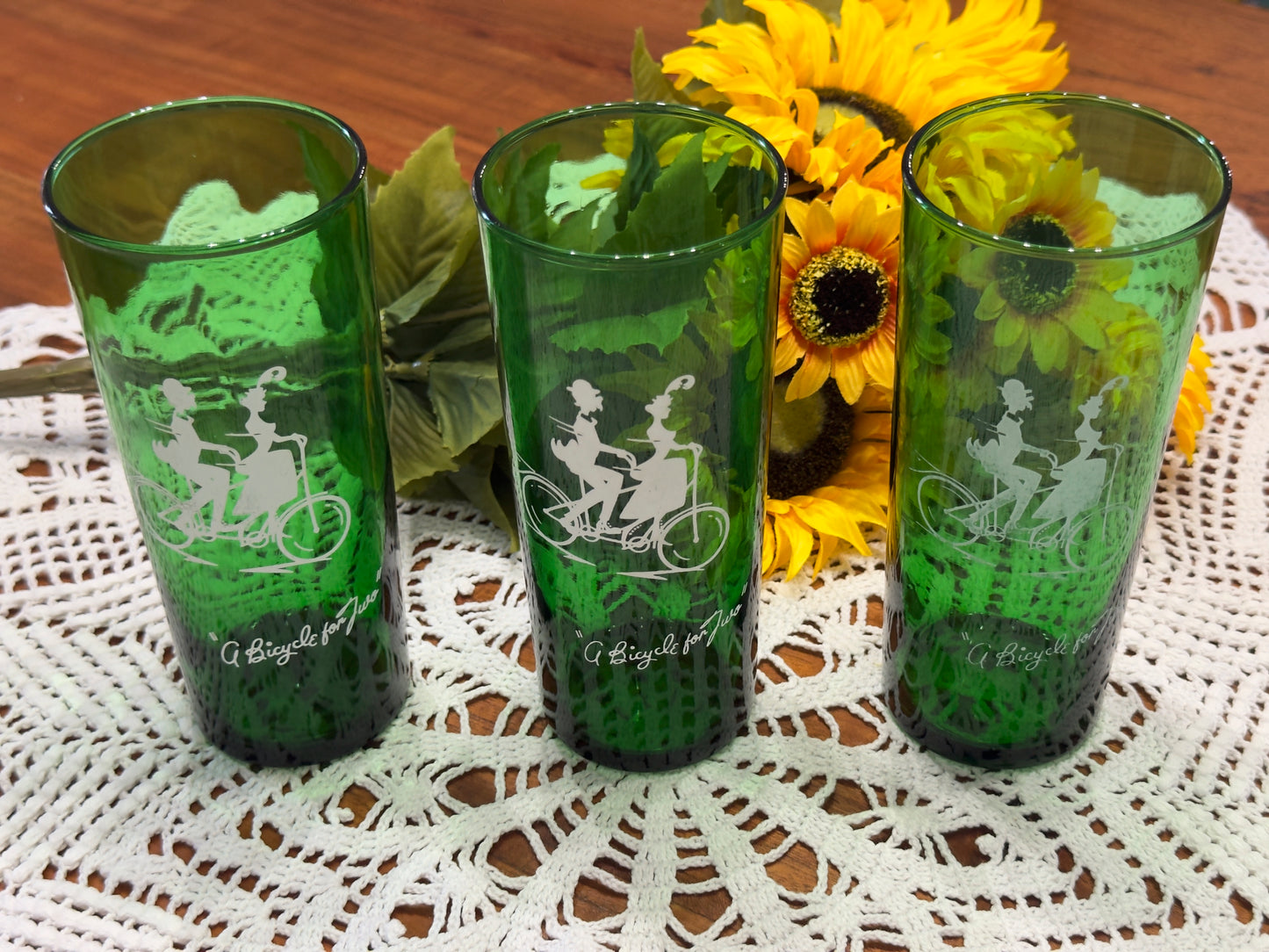 Anchor Hocking 1950-1965 'Gay Nineties' A Bicycle For Two Ice Tea Glasses