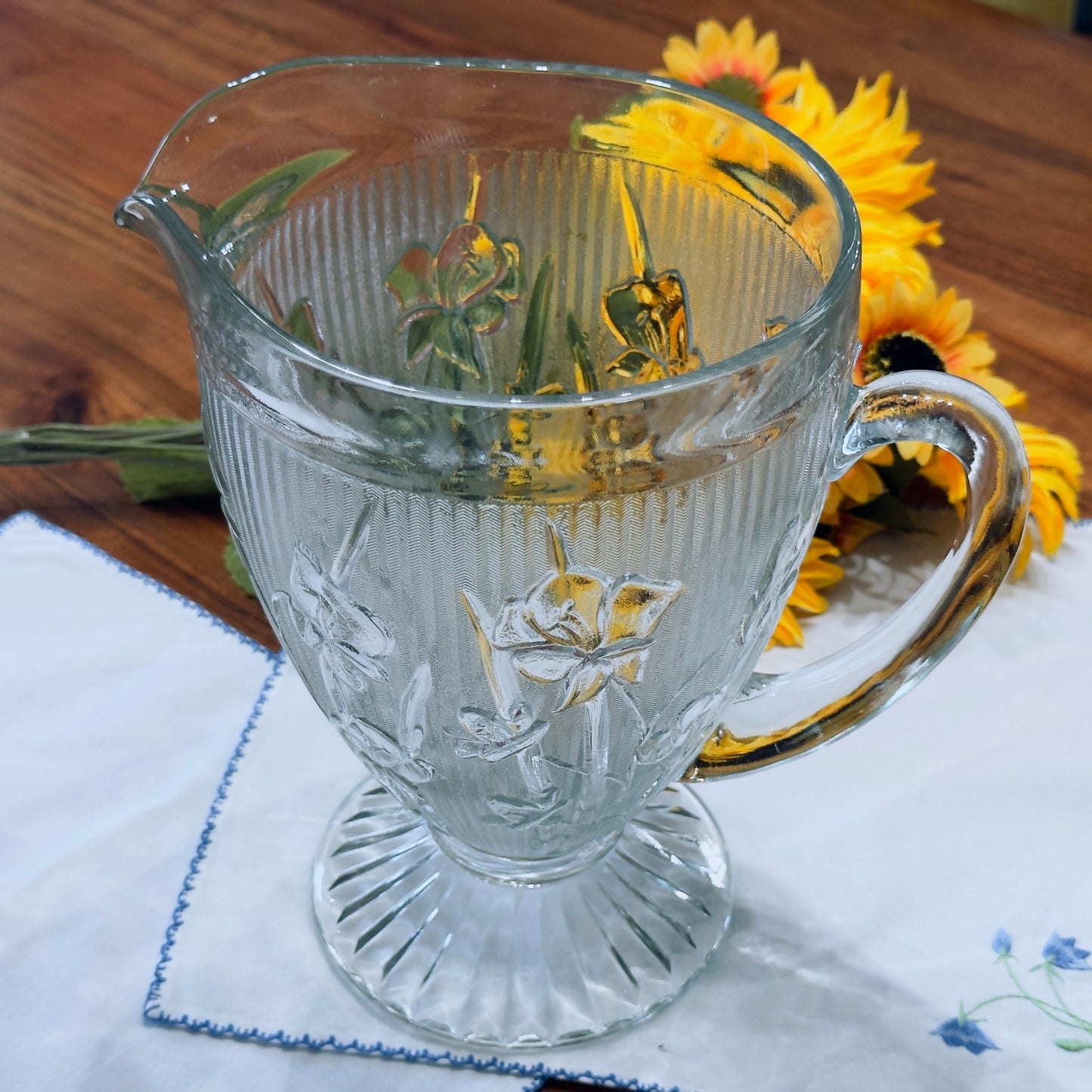 Jeannette Glass 'Iris and Herringbone" Pressed Depression Glass Pitcher