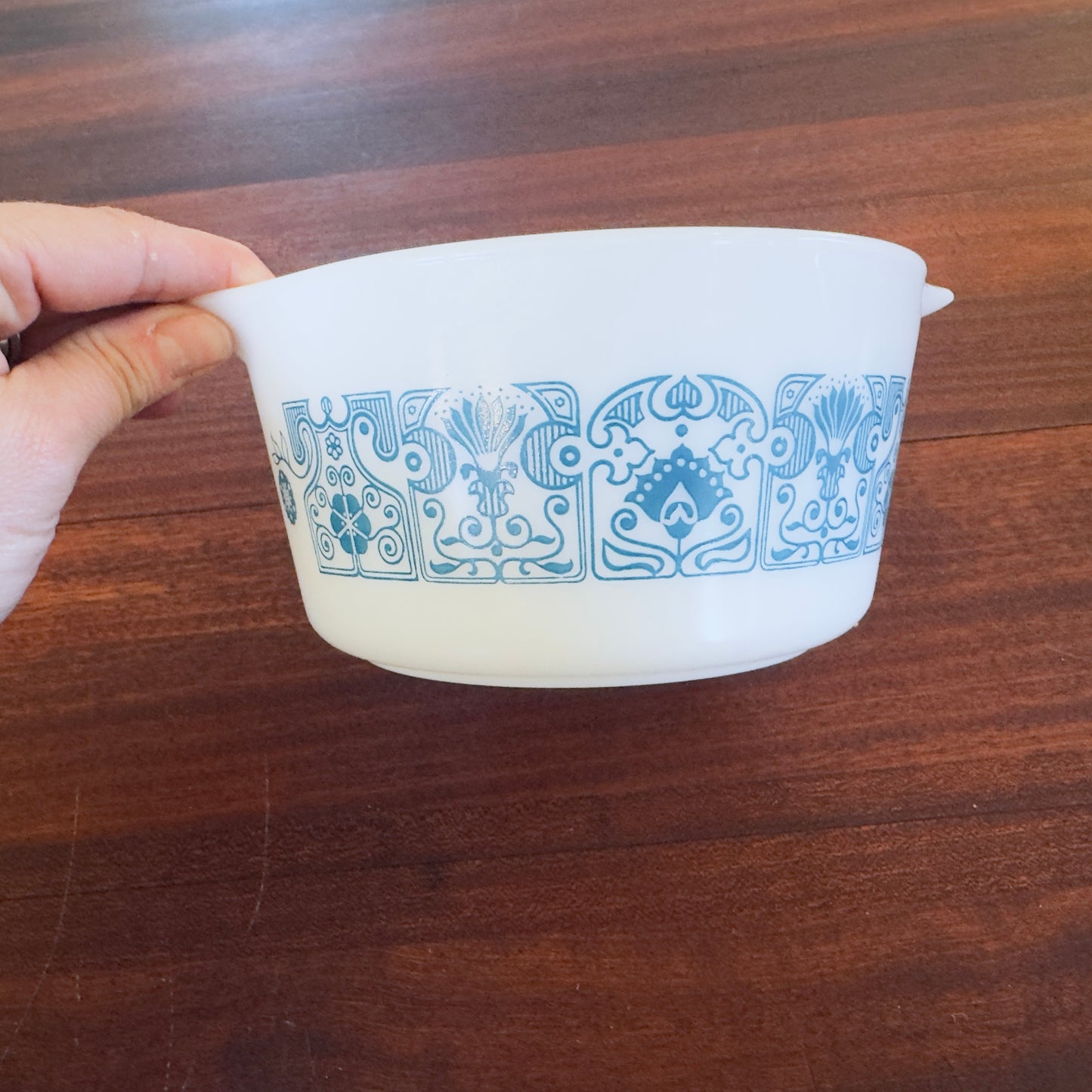 PYREX Horizon Blue Covered Casserole Dish