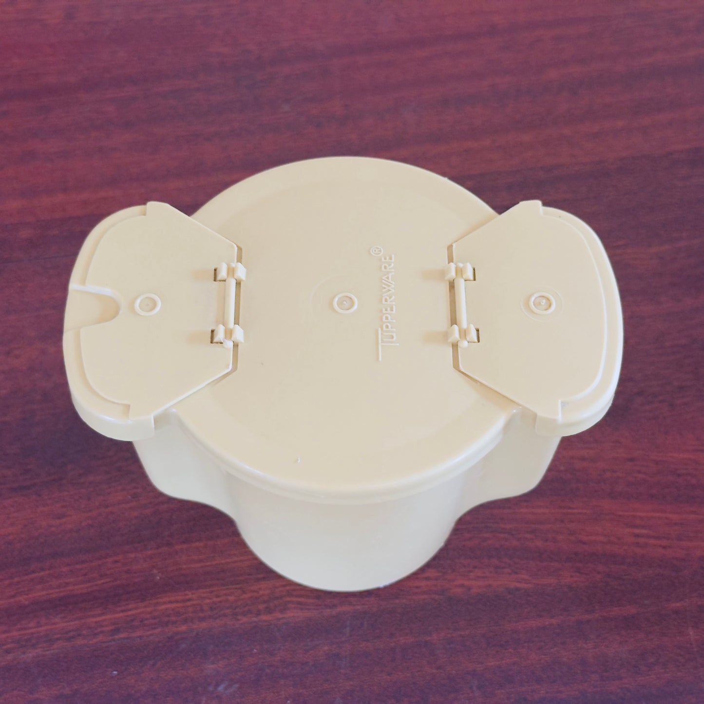 Tupperware 577 Yellow/Harvest Gold Sugar Caddy