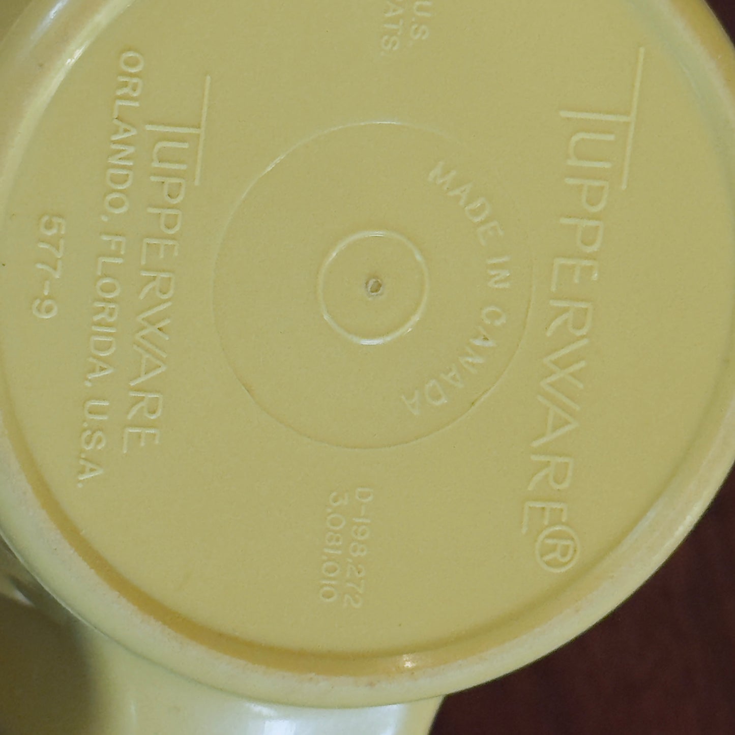 Tupperware 577 Yellow/Harvest Gold Sugar Caddy