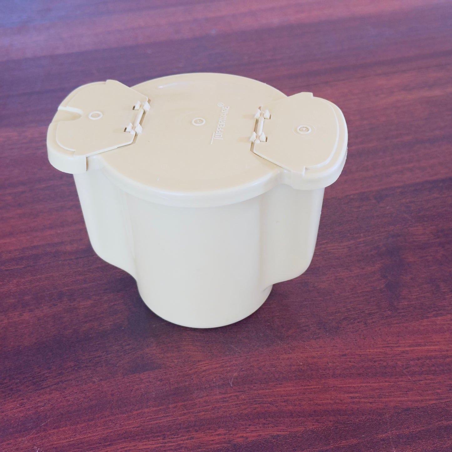 Tupperware 577 Yellow/Harvest Gold Sugar Caddy