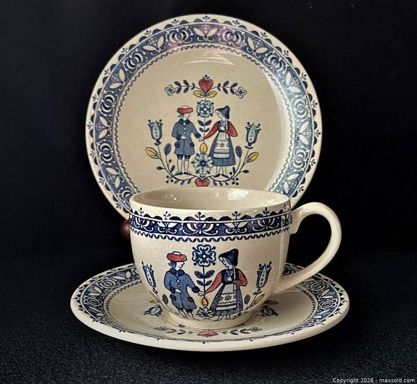 Johnson Brothers 'Old Granite' Hearts and Flowers