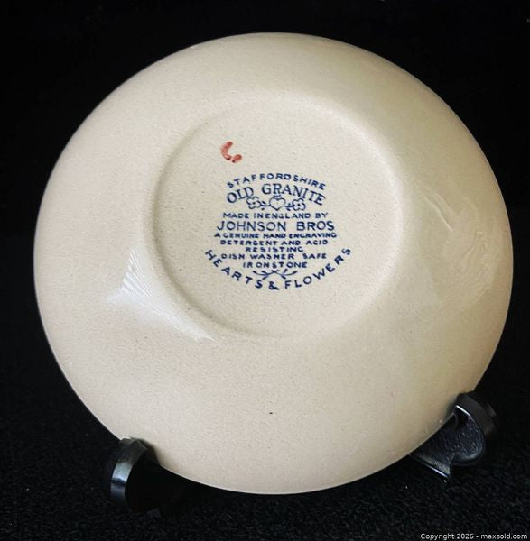 Johnson Brothers 'Old Granite' Hearts and Flowers