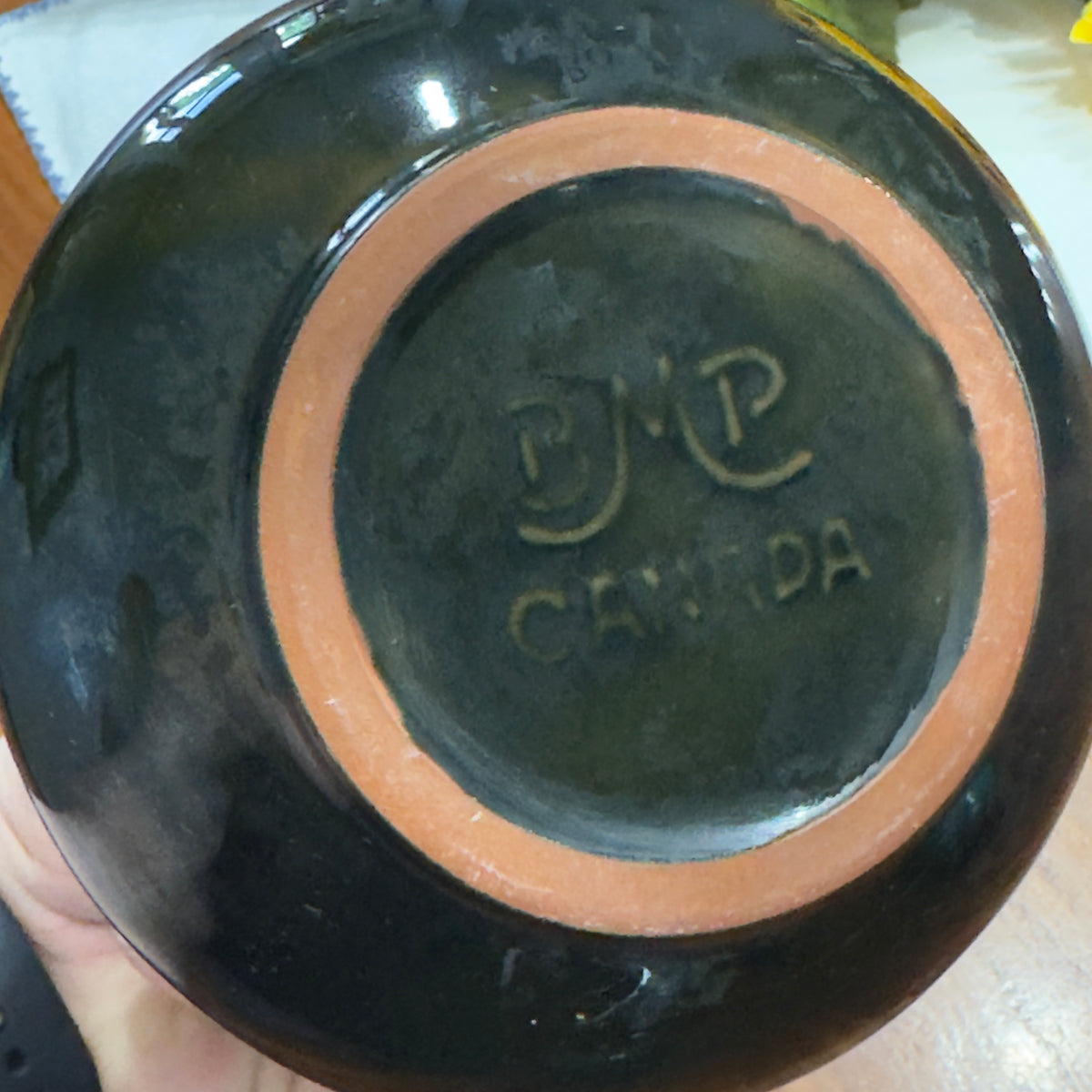 Blue Mountain Pottery Green Dtip Base