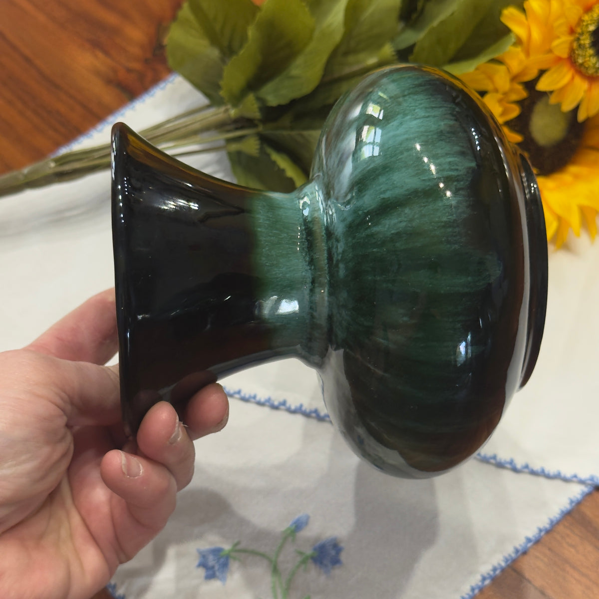 Blue Mountain Pottery Green Dtip Base