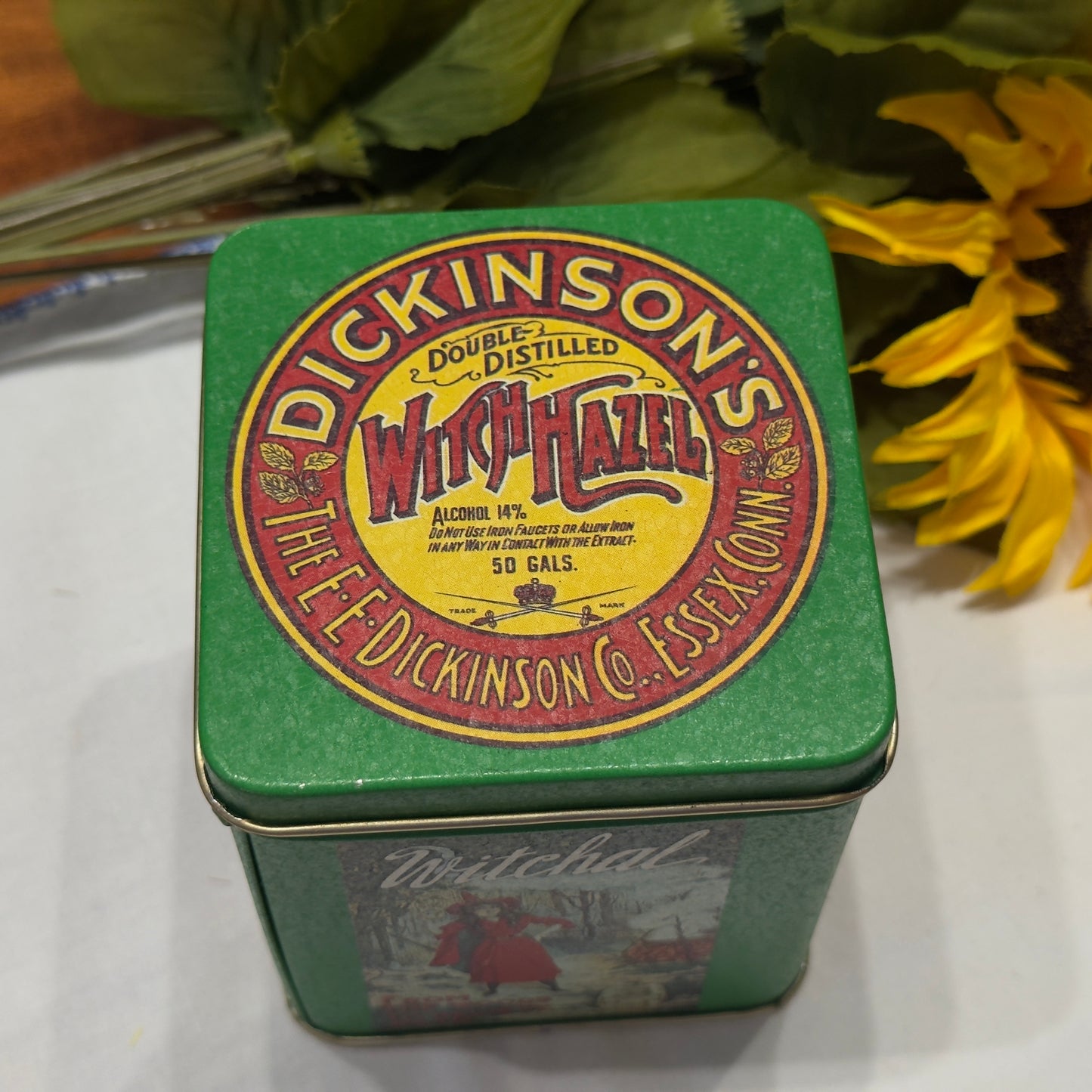 Dickinson's Witch Hazel Tin