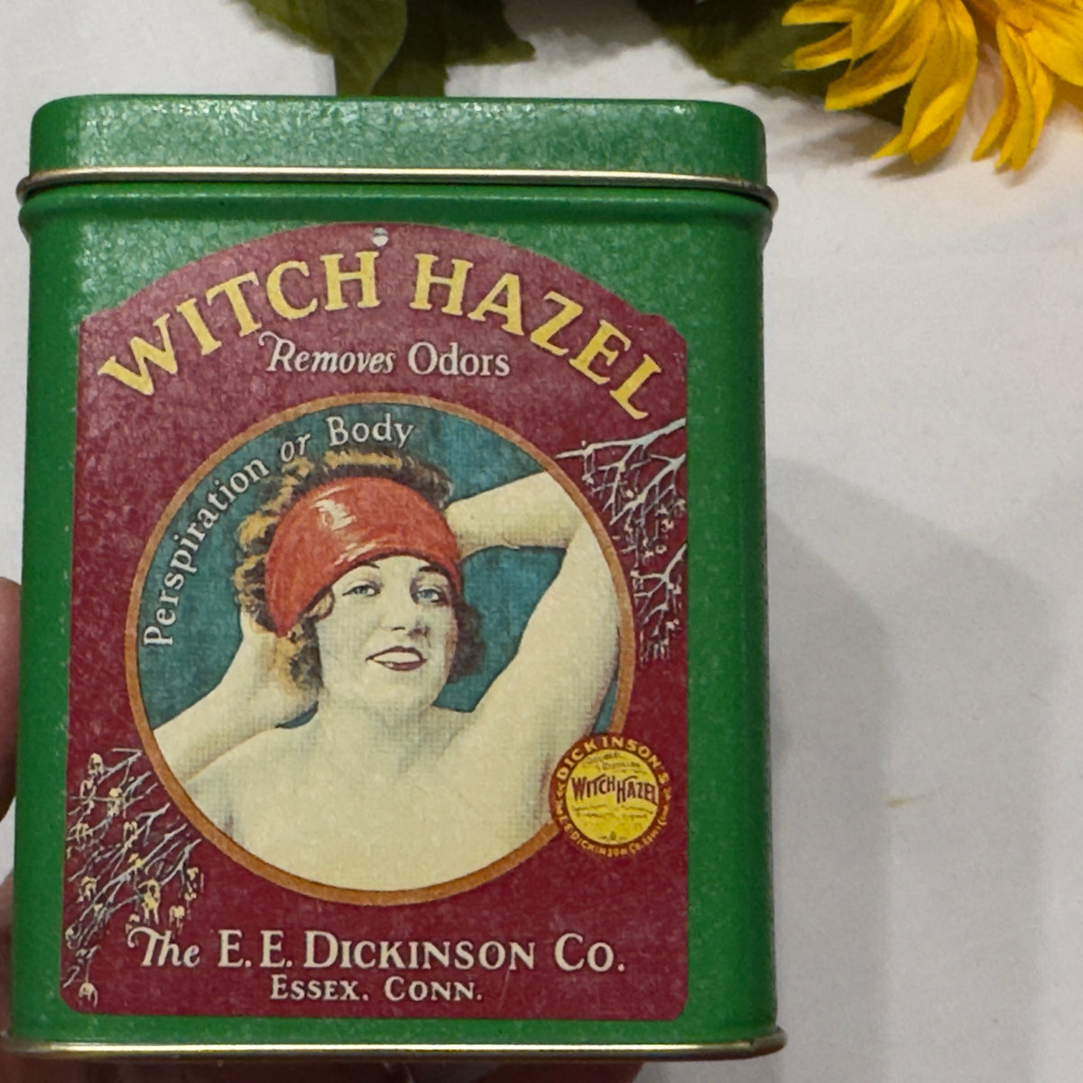 Dickinson's Witch Hazel Tin