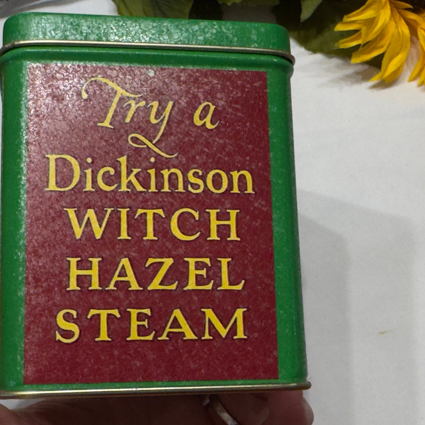 Dickinson's Witch Hazel Tin