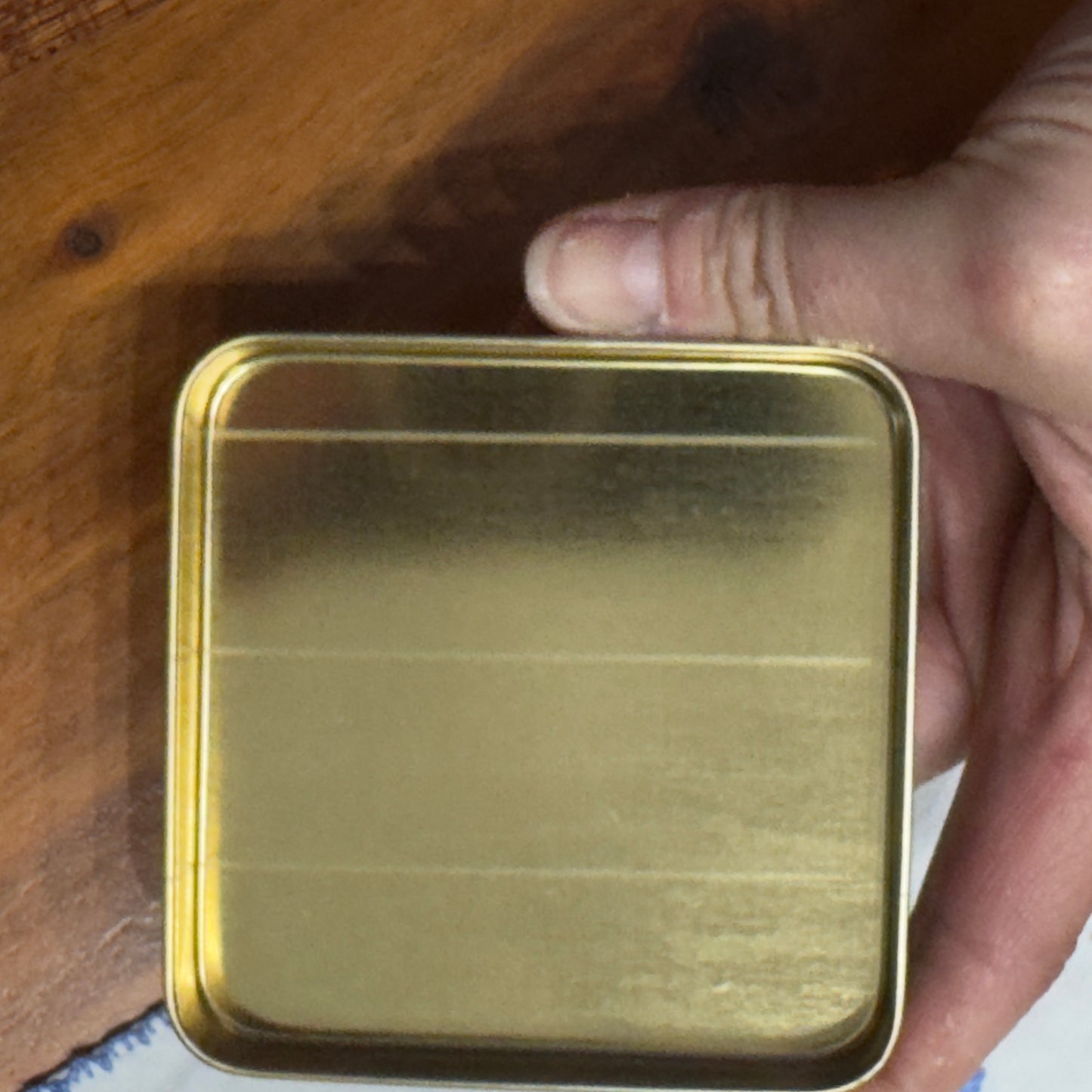 Dickinson's Witch Hazel Tin