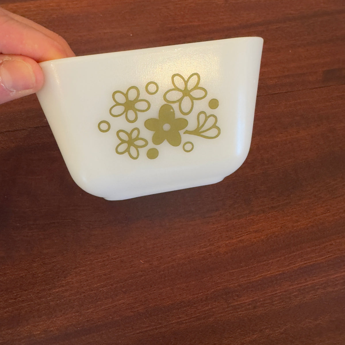 Vintage PYREX Crazy Daisy 501 Fridgie