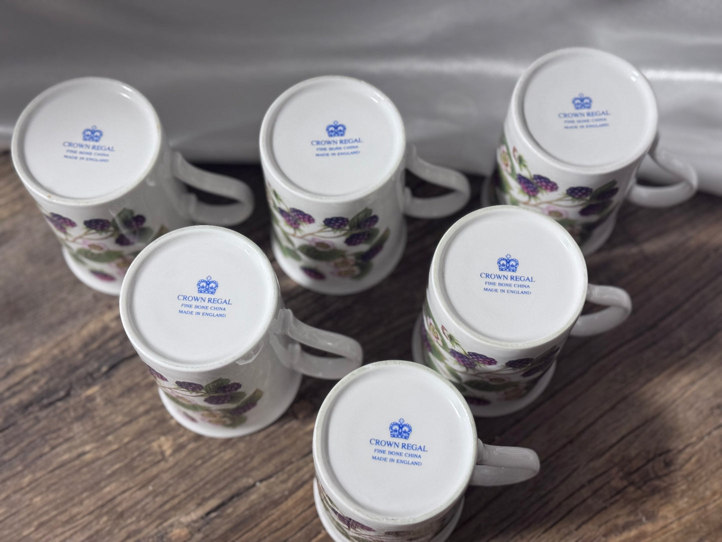 Crown Regal "Blackberry/Brambleberry" Fine Bone China Mug
